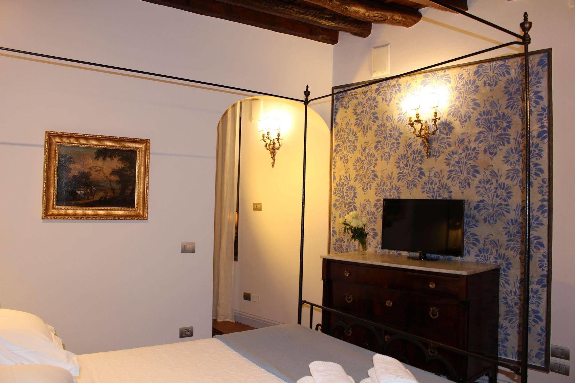 B & B Righi In Santa Croce Firenze Bagian luar foto